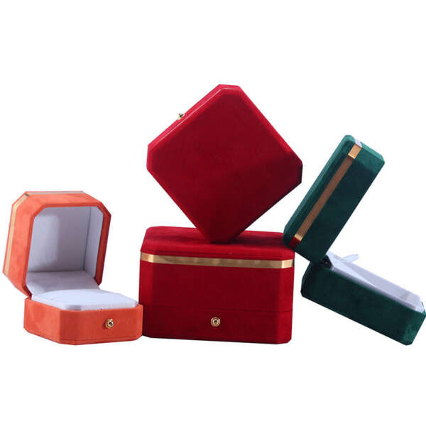 Premium gift box for bridal necklace and ring sets