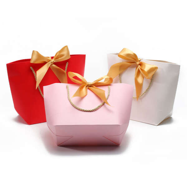 custom Christmas jewelry gift bag, art paper shopping bag, ribbon handle gift bag, logo jewelry bag