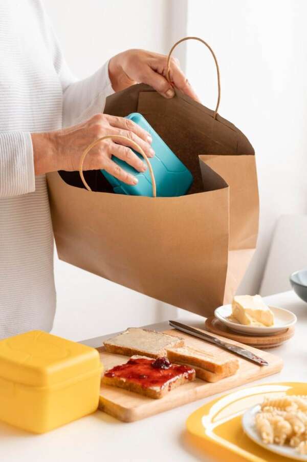 premium takeaway kraft paper bags, custom printed takeaway bag, business marketing paper bag, promotional kraft bag