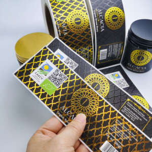Custom Etiquette Roll Embossed Packaging Labels UV Spot Printing Logo Gold Foil Stamping Texture Sticker For Food Glass Bottle